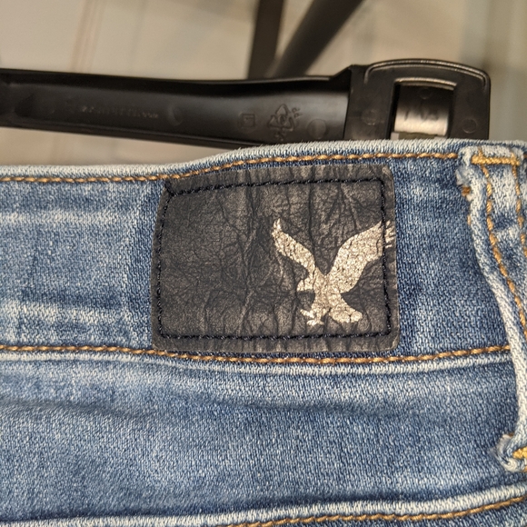American Eagle Super Stretch Hi-Rise Shortie - Picture 4 of 5
